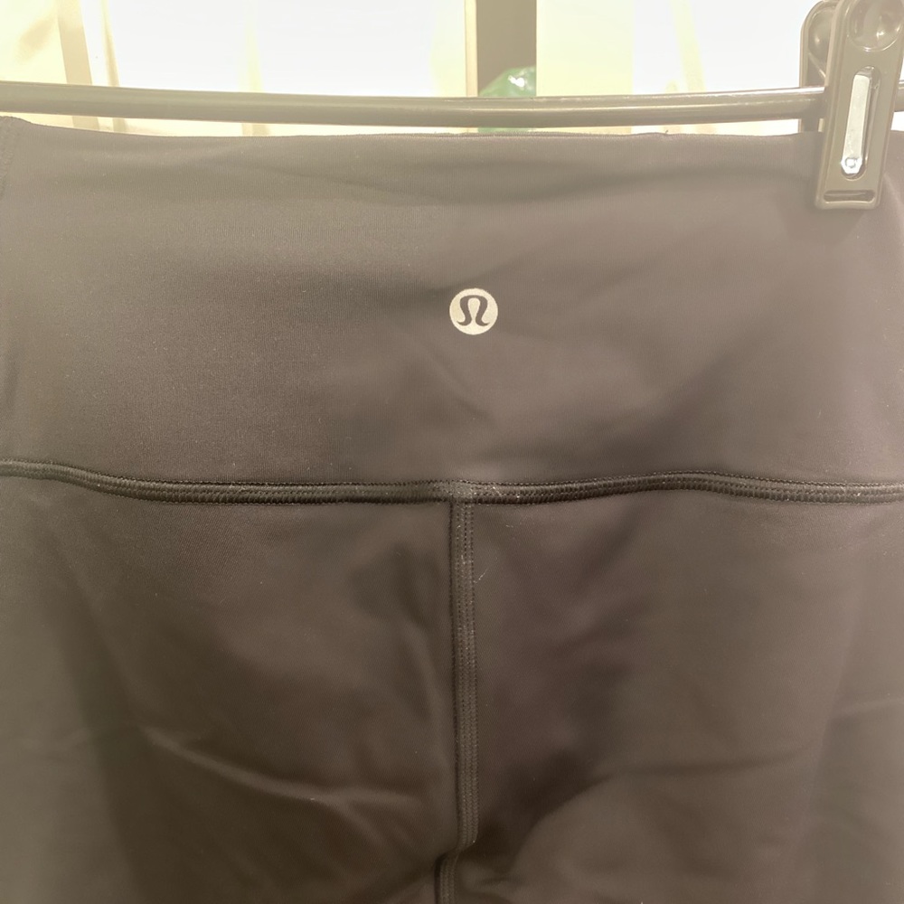 LuluLemon Size 8 Women’s Leggings in Black with Sheer side